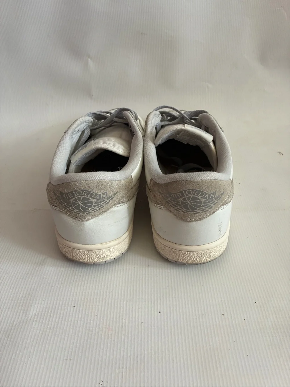 AIR JORDAN 1 LOW OG 85 NEUTRAL GREY/WHITE SIZE 11